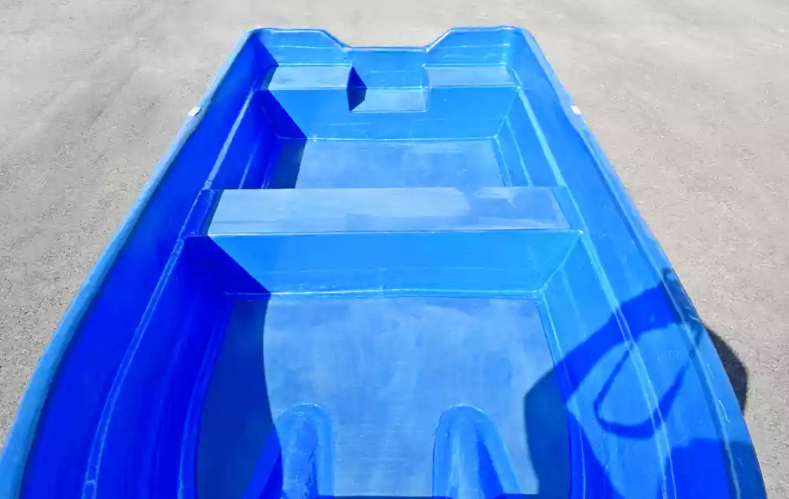 Стеклопластиковая лодка Neman-340 (тримаран) в Воронеже