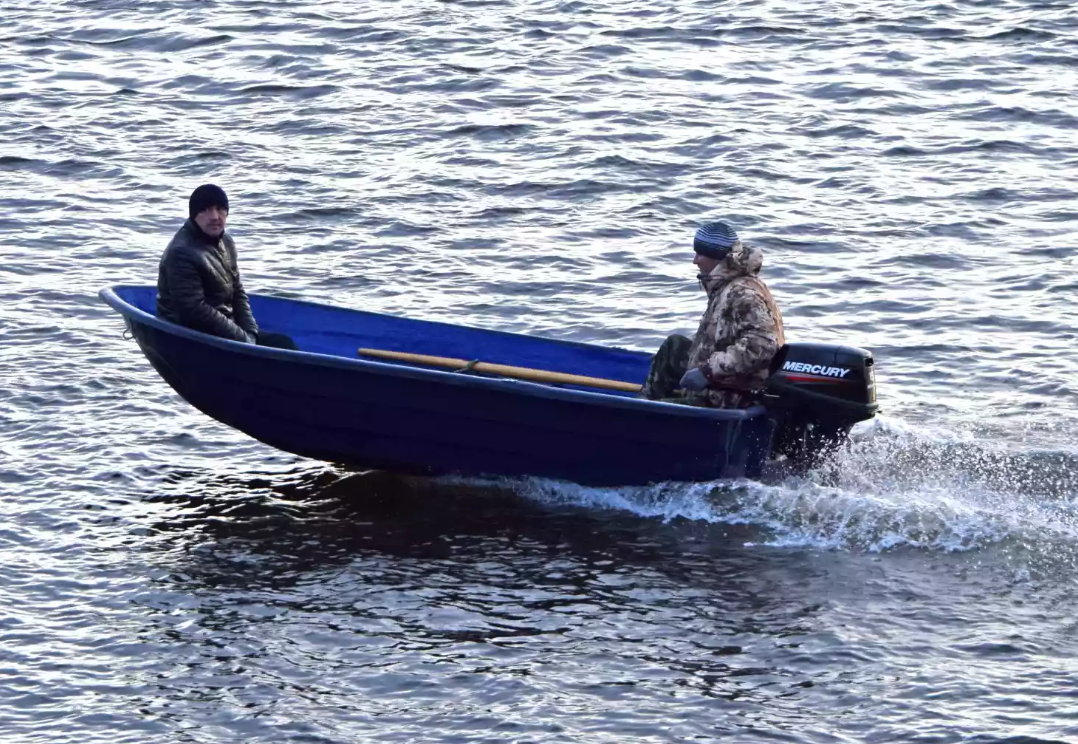 Стеклопластиковая лодка Neman-340 (тримаран) в Воронеже