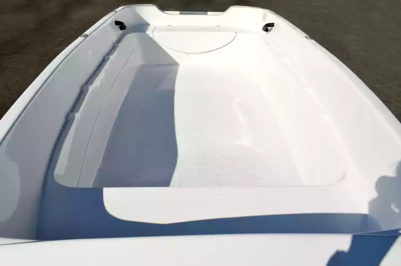 Стеклопластиковая лодка Пингвин (тримаран) в Воронеже