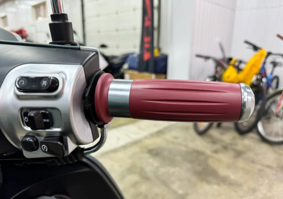 Скутер PROMAX Miami 240 (49) в Воронеже