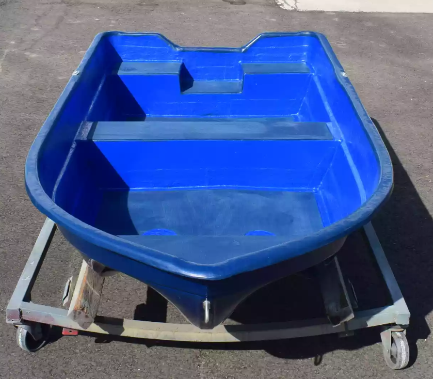 Стеклопластиковая лодка Neman-340 (тримаран) в Воронеже