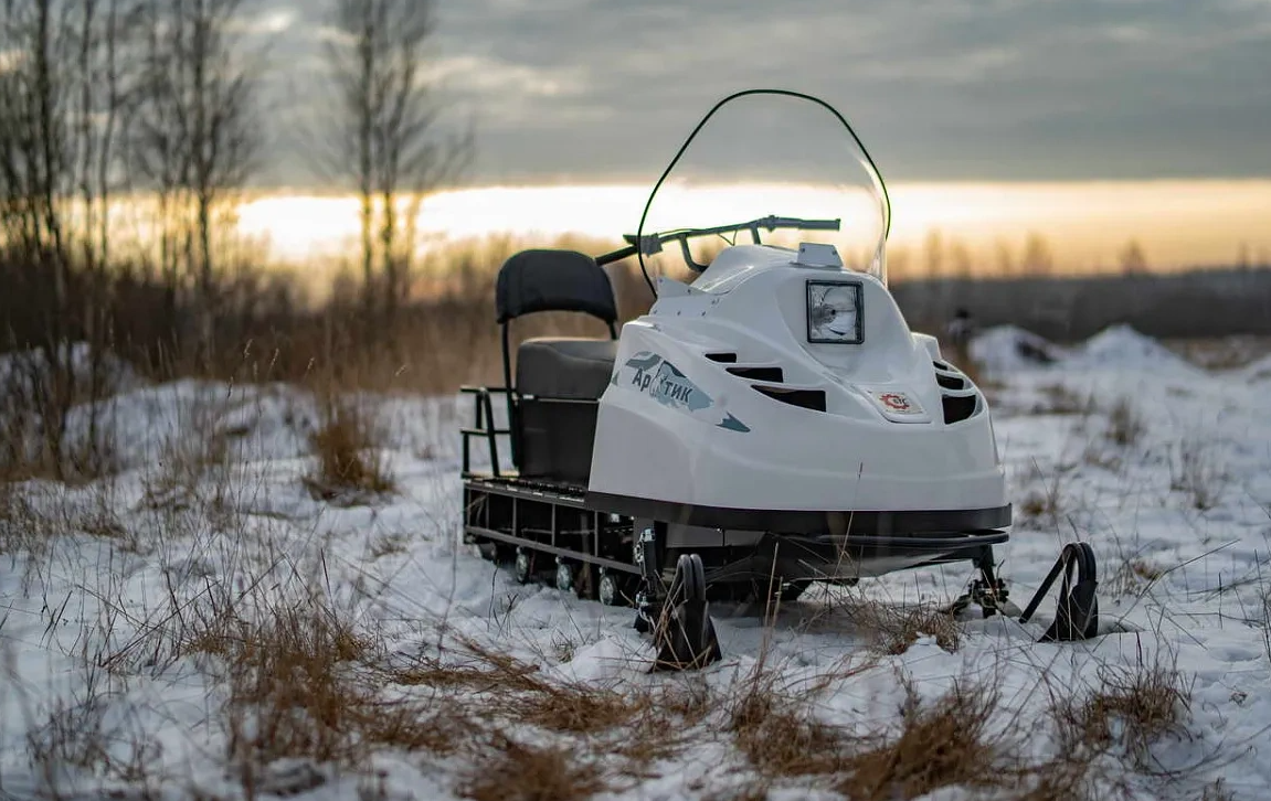 Снегоход БТС "АРКТИК 4Т" 18.5 л.с. э/зап, реверс, тормоз в Воронеже