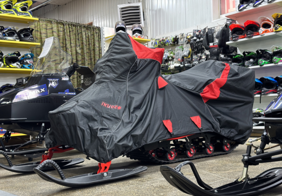 Чехол транспорт. снегохода IKUDZO HUNTER черно-красный Оксфорд ПРЕМИУМ качества с лого IKUDZO в Воронеже