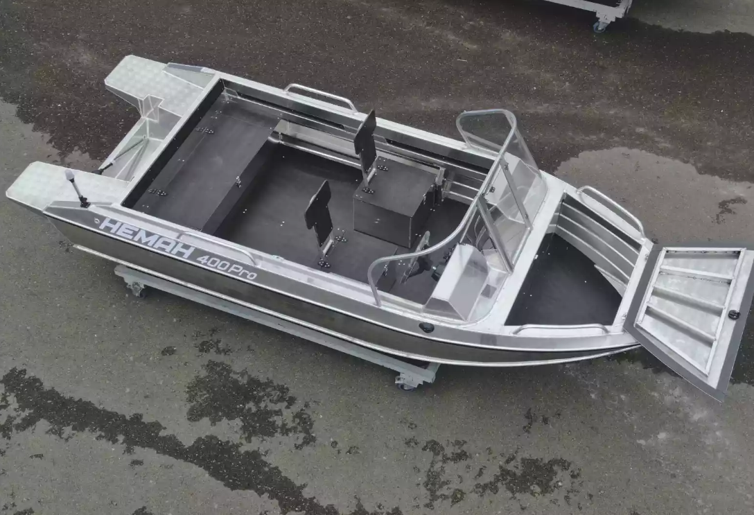 Алюминиевая лодка  Neman-400 PRO в Воронеже