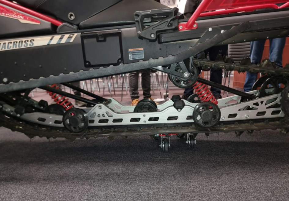 Снегоход AODES Siberiacross 1000 WT 508mm LCD 6.8 в Воронеже