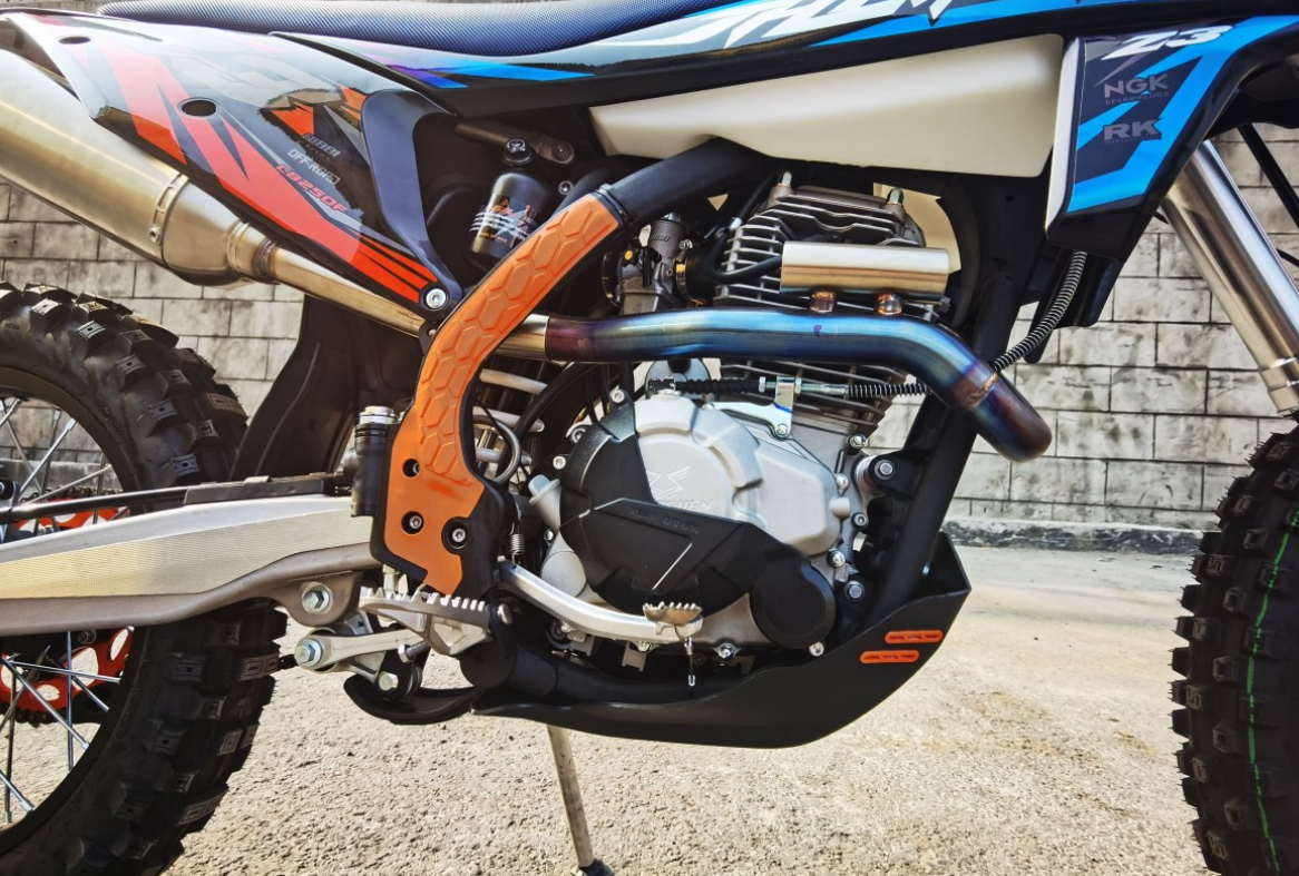 Мотоцикл JHLMOTO JHL Z3 CB250 (172FMM-3A) в Воронеже