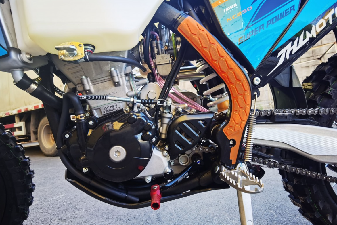 Мотоцикл JHLMOTO JHL Z7 NC250S (177MM-A) в Воронеже