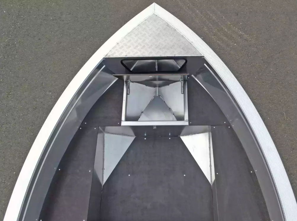 Алюминиевая лодка  Неман-420 в Воронеже