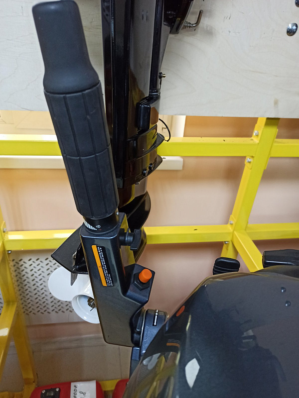 Лодочный мотор BREEZE F9,9S (4х тактный) в Воронеже