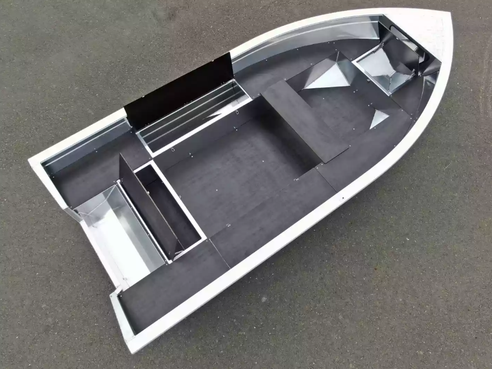 Алюминиевая лодка  Неман-420 в Воронеже