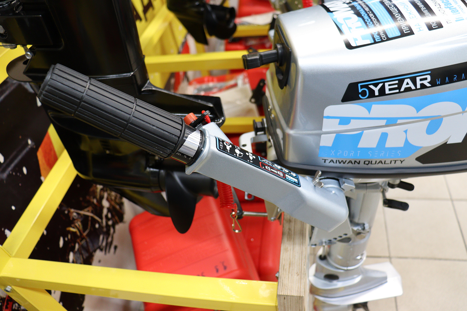 Лодочный мотор PROMAX SP5FHS (внешний бак 12 л) в Воронеже