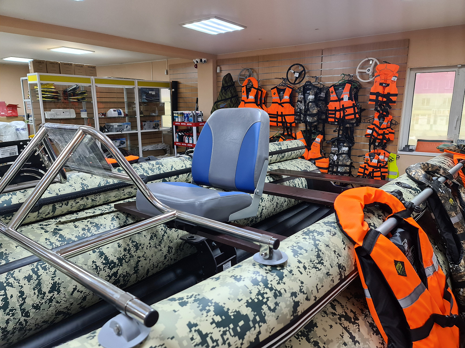 КРЕСЛО МЯГКОЕ РАСКЛАДНОЕ С ПОВОРОТНЫМ МЕХАНИЗМОМ ДЛЯ ЛОДОК в Воронеже