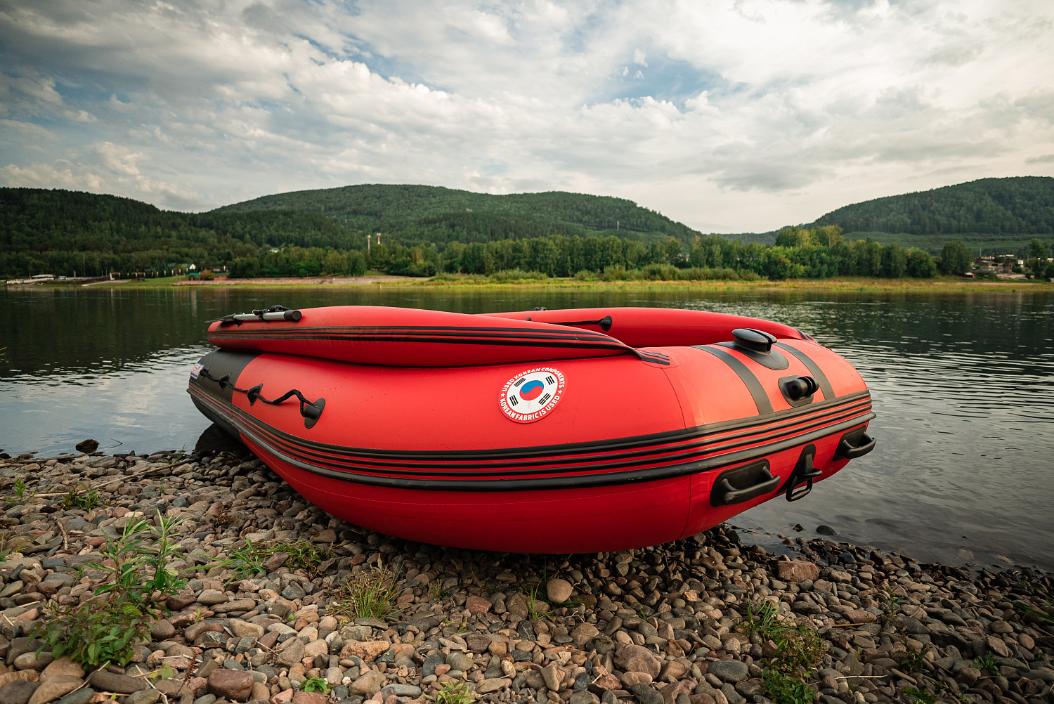 Лодка MISHIMO RIVER FJET PRO 410  под водомет в Воронеже