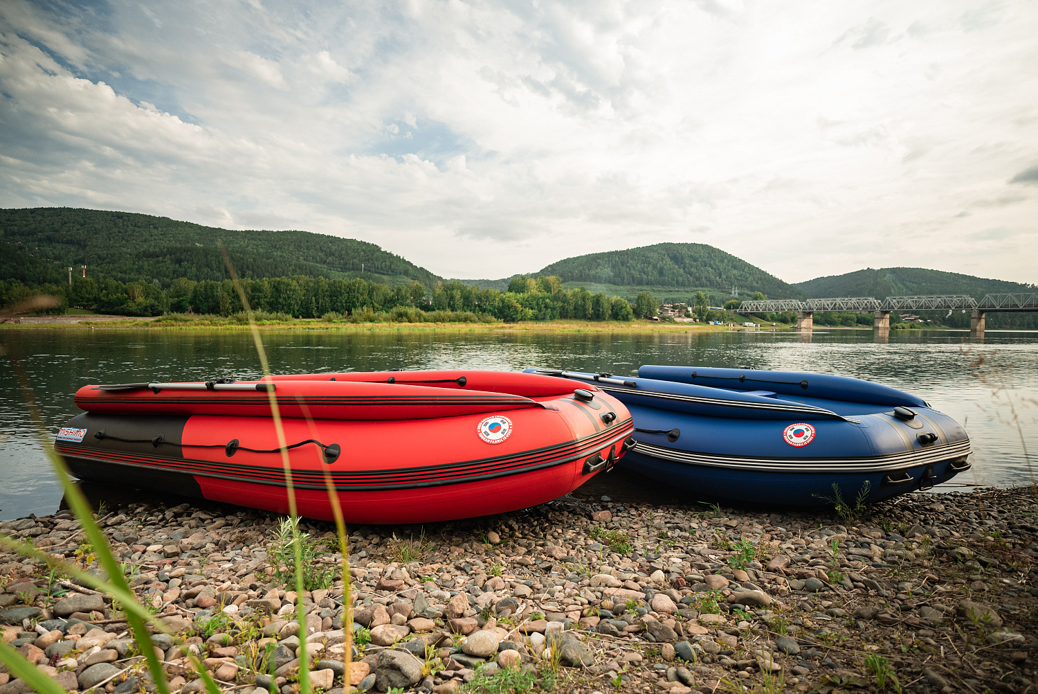 Лодка MISHIMO RIVER FJET PRO 410  под водомет в Воронеже