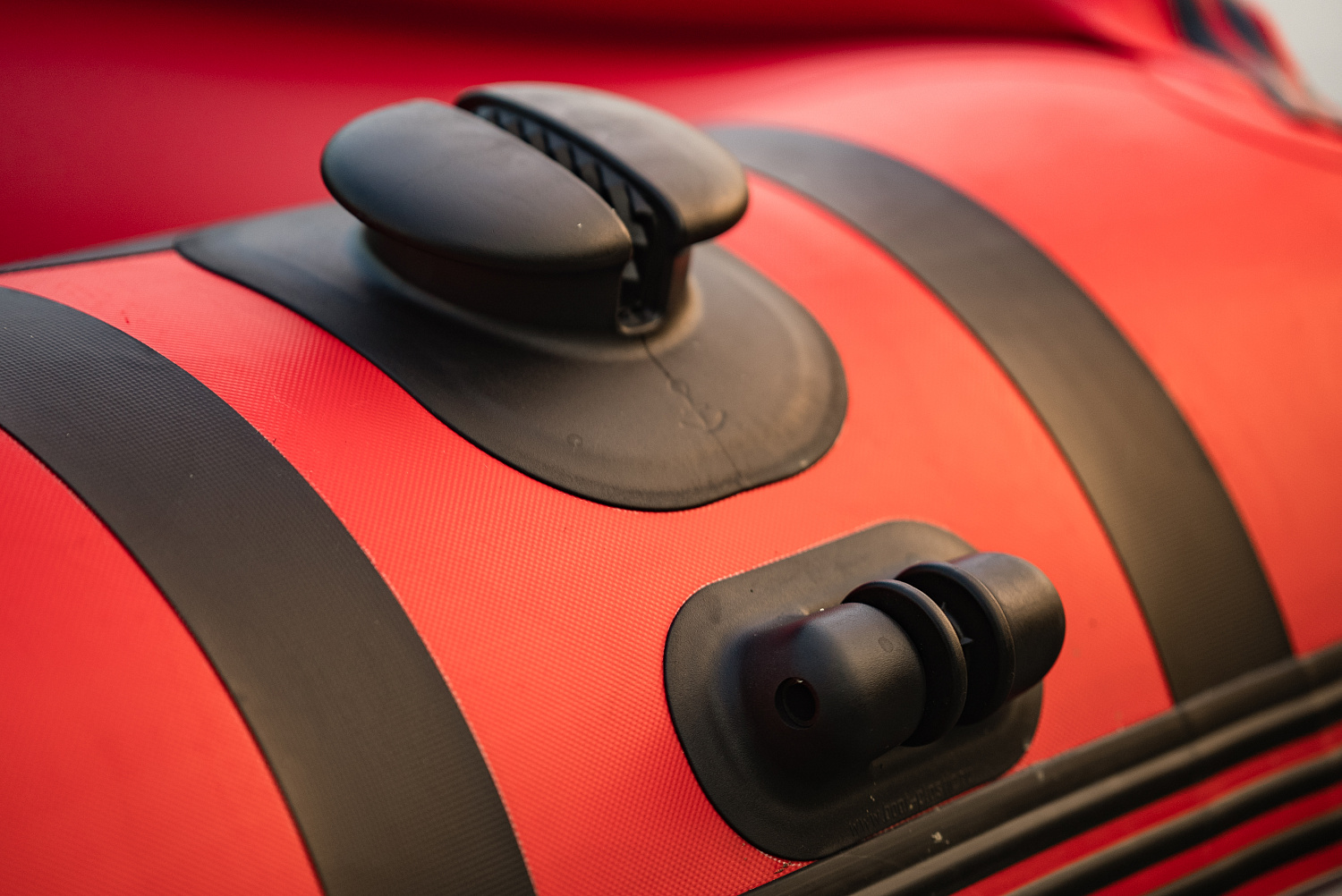 Лодка MISHIMO RIVER FJET PRO 410  под водомет в Воронеже