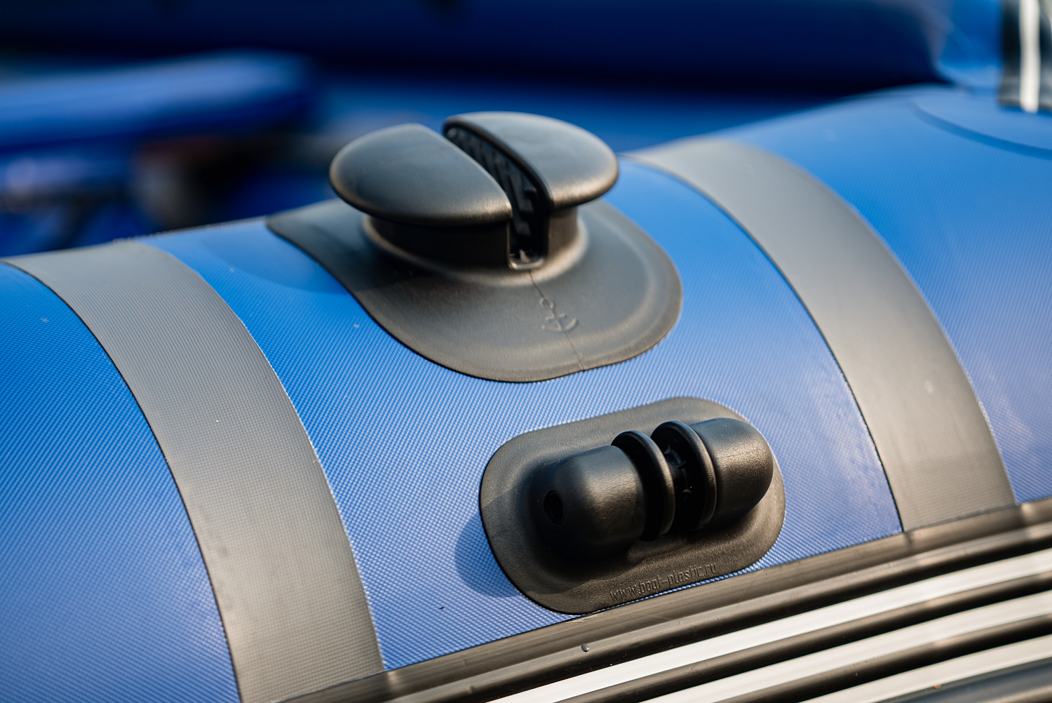 Лодка MISHIMO RIVER FJET PRO 410  под водомет в Воронеже