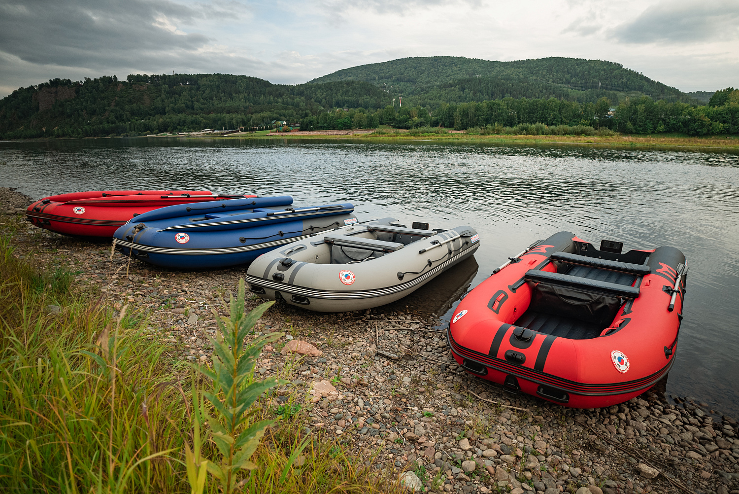 Лодка MISHIMO RIVER FJET PRO 410  под водомет в Воронеже
